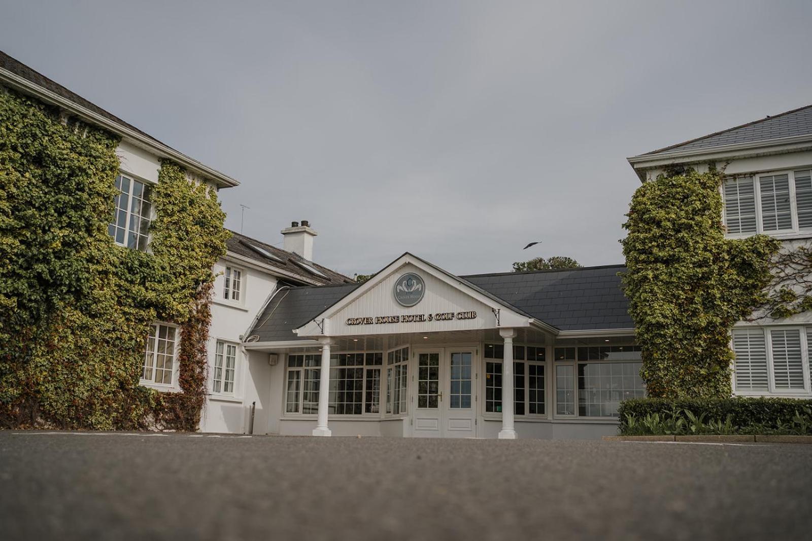 Crover House Hotel & Golf Club Mountnugent エクステリア 写真