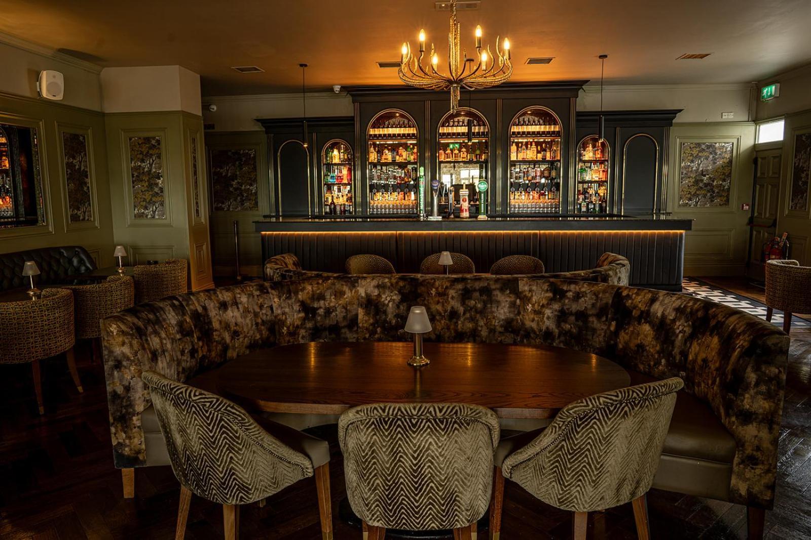 Crover House Hotel & Golf Club Mountnugent エクステリア 写真