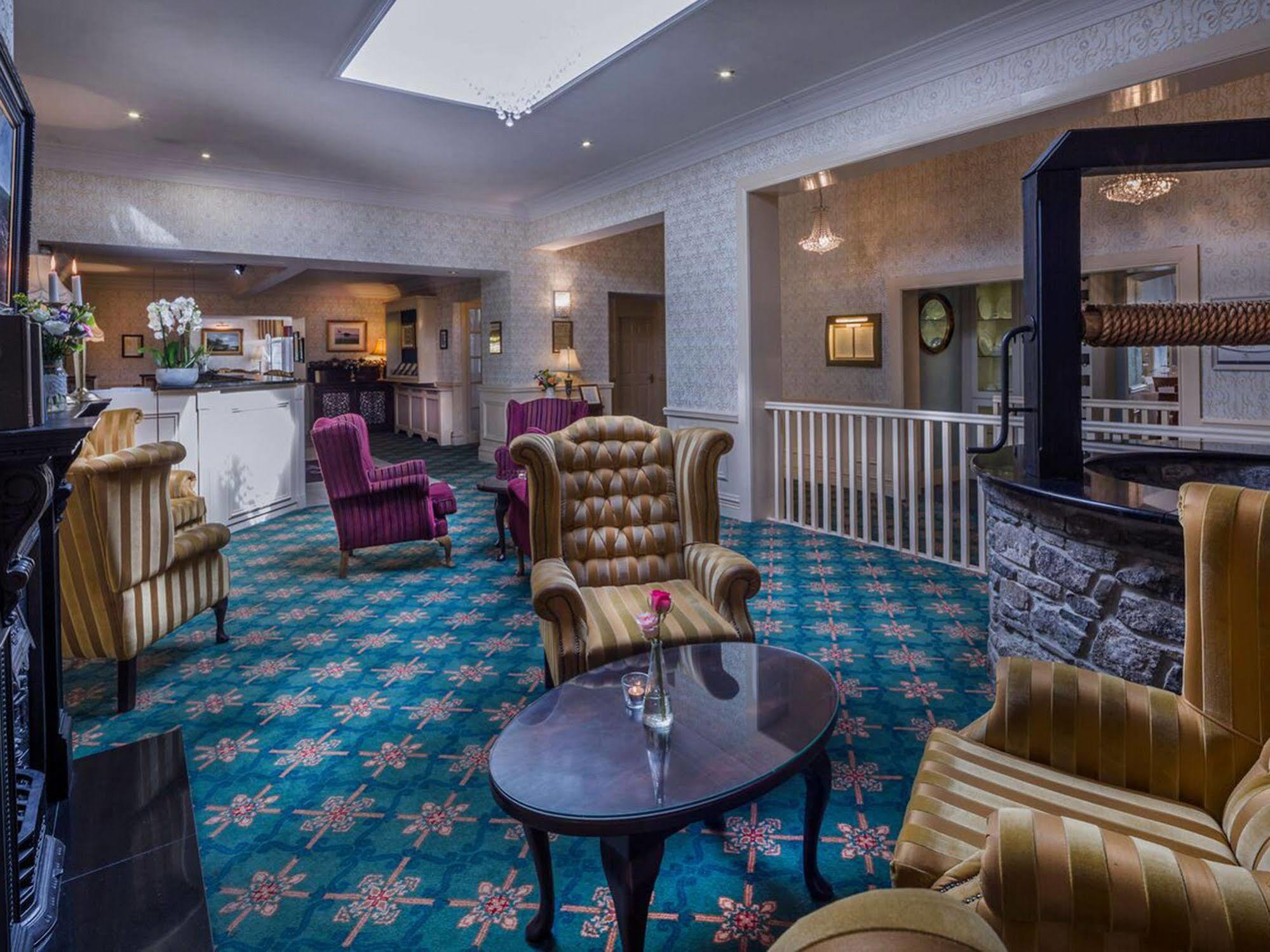 Crover House Hotel & Golf Club Mountnugent エクステリア 写真