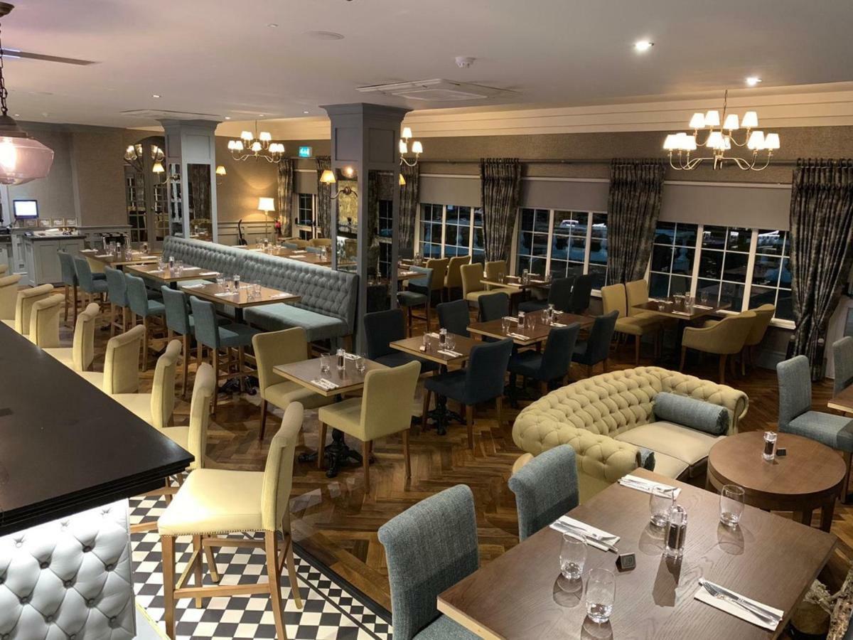 Crover House Hotel & Golf Club Mountnugent エクステリア 写真